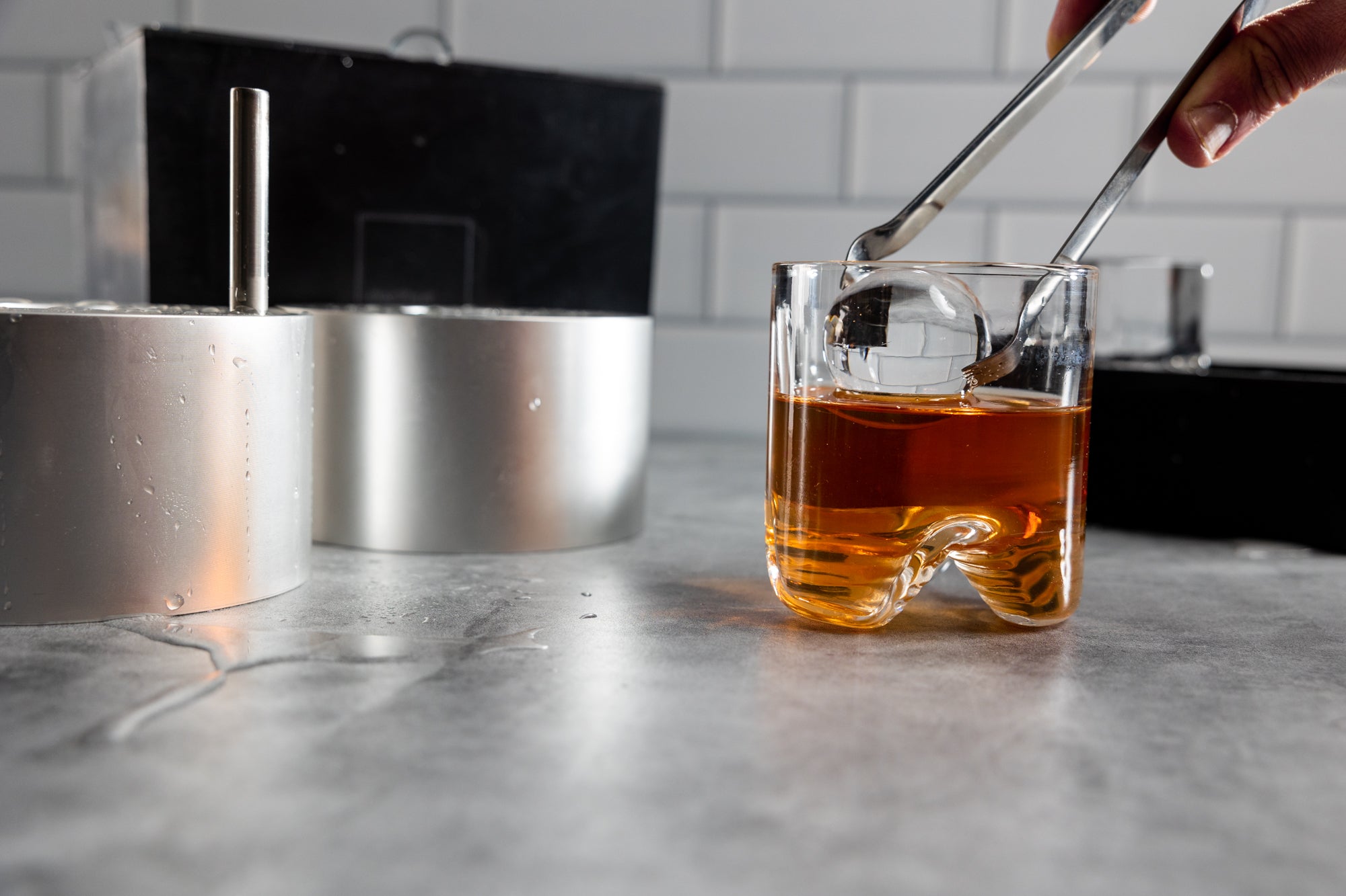2 Inch Aluminum Ice Sphere Press